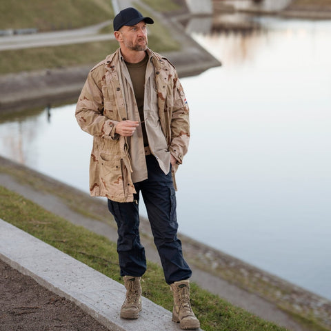 Tactique de tous les jours: inspiration de tenue avec un bord militaire
