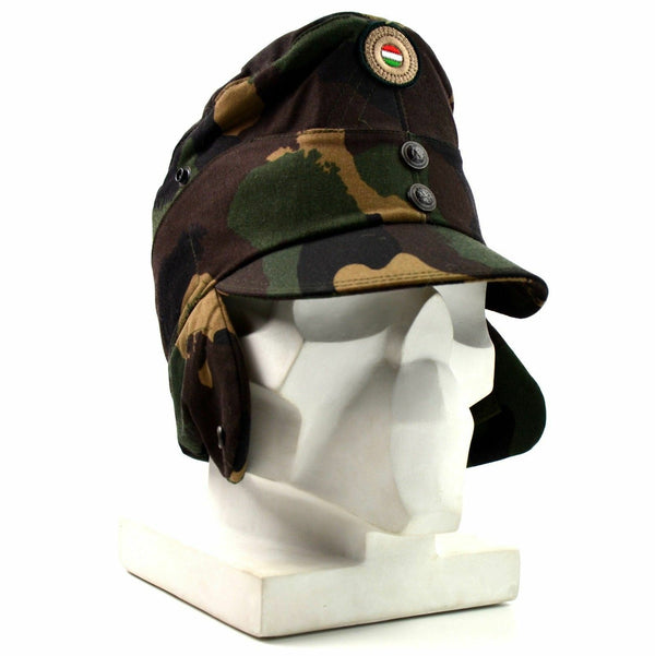 Echte Hongaarse camo -leger Winter Cap Militaire veldhoed met kleurenbadge nieuw