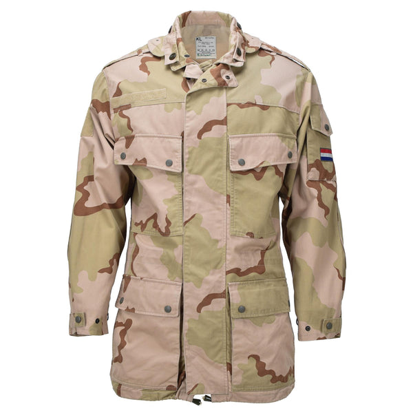 Couettes à manteau militaire néerlandais d'origine camouflage du désert de l'ourlet