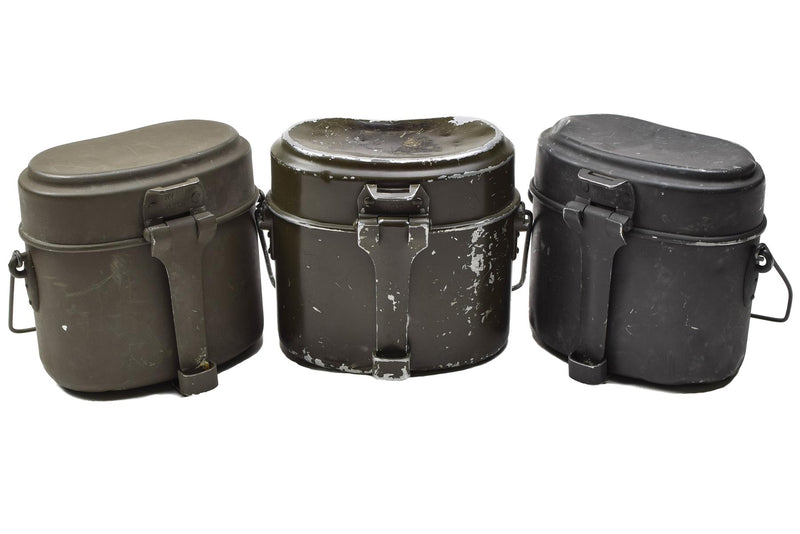 Ensemble de cuisine de camping et de randonnée en aluminium d'origine autrichienne militaire