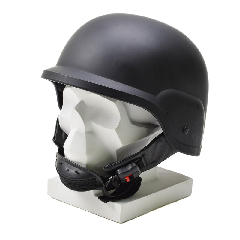 Originele Britse militaire zwarte plastic helm Mk7 tactische trainingsuitrusting nieuw