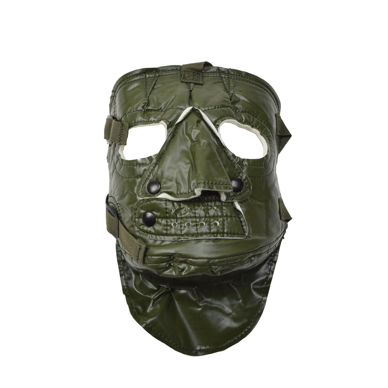 Nouveau masque facial pour temps froid de l'armée américaine. Masque militaire effrayant. Masque américain vert