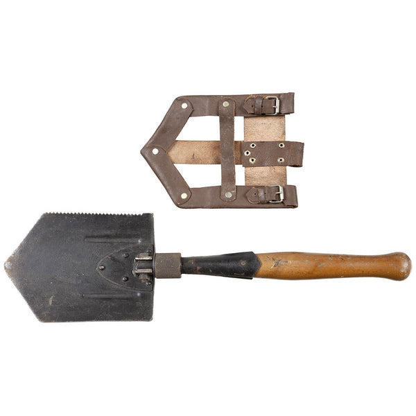 Pelle dentelée pliable originale de l'armée roumaine avec manche en bois et étui en cuir