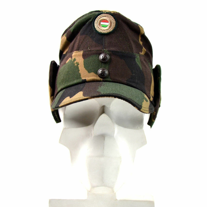 Véritable casquette militaire d'hiver de camouflage hongrois avec badge de couleur NEUF