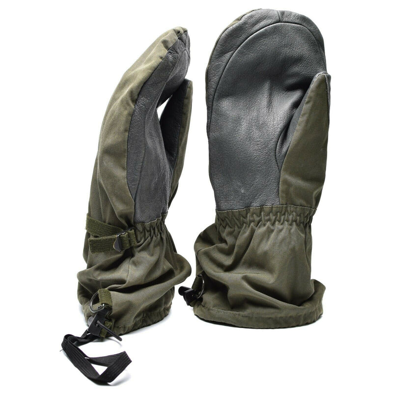 Véritables mitaines de combat militaires imperméables Olive OD GoreTex de l'armée autrichienne