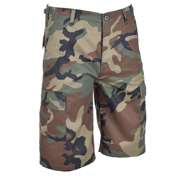 Short militaire cargo BDU de marque Mil-Tec style militaire camouflage Woodland bermuda
