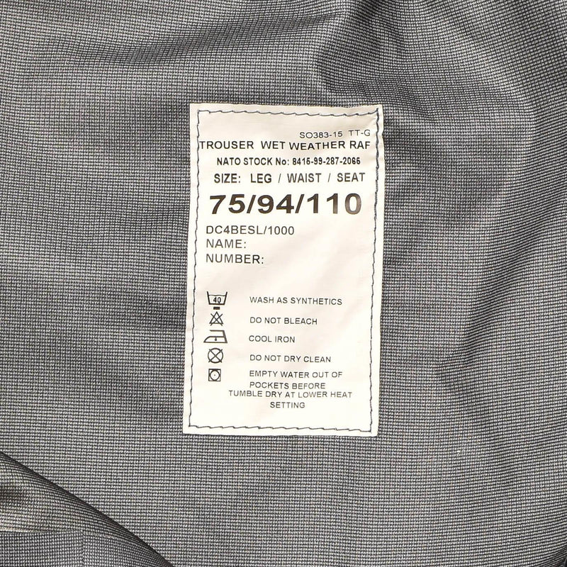 Pantalon imperméable bleu RAF original de la Royal Air Force britannique pour temps humide