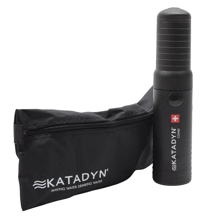 Filtre à eau portable Katadyn Combi Plus avec pochette de transport noire pour le camping et la purification de l'eau d'urgence.