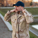 Couettes à manteau militaire néerlandais d'origine camouflage du désert de l'ourlet