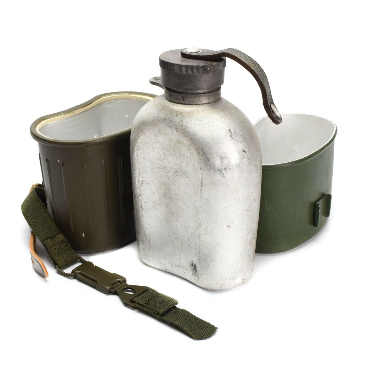 Kit de désordre de l'armée allemande originale, cantine, bouteille d'eau, ustensiles de cuisine, armée