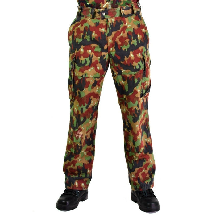 Pantalon original de l'armée suisse Pantalon de combat M83 Alpenflage Camo NOUVEAU - GoMilitar