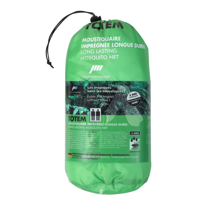 Groene klamboeverpakking met branding op een witte achtergrond